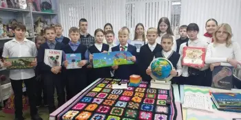 Сегодня учащиеся 7 В класса посетили УК "Центральная районная библиотека им. И. Х. Колодеева"