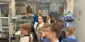 Учащиеся 5А и 5 Г классов посетили УП "Бумажная фабрика Гознака"