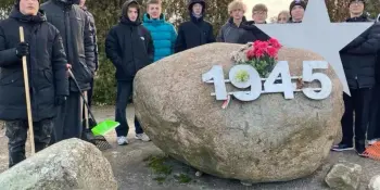 Участники военно-патриотического клуба "Наследие" провели традиционную акцию по наведению порядка на памятниках и воинских захоронениях