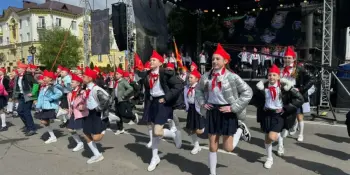 Студия "Кураж" приняла участие в театрализованном шествии