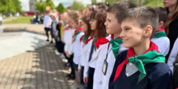 Учащиеся официально вступили в ряды октябрят и пионеров!
