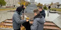 Акции по наведению порядка у памятника жертвам фашизма