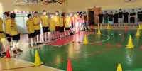 А ну-ка, парни!