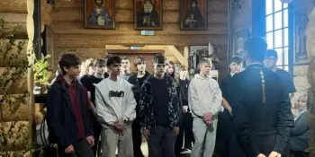 Воспитанники лагеря посетили Князь-Владимирский храм
